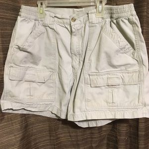 White Sierra Shorts - White Sierra Khaki Shorts White Sierra Shorts - White Sierra Khaki Shorts